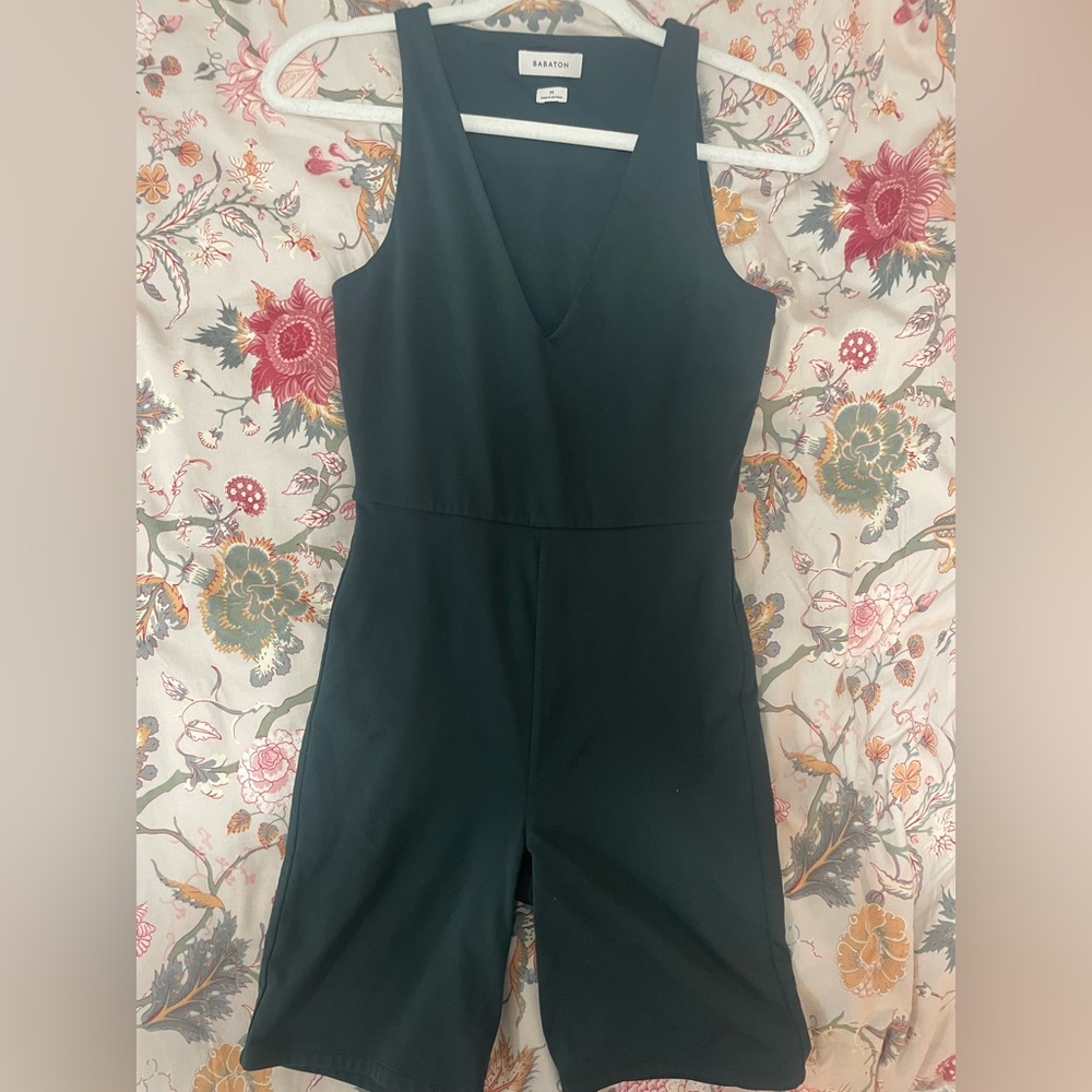 Babaton Contour V-neck Romper